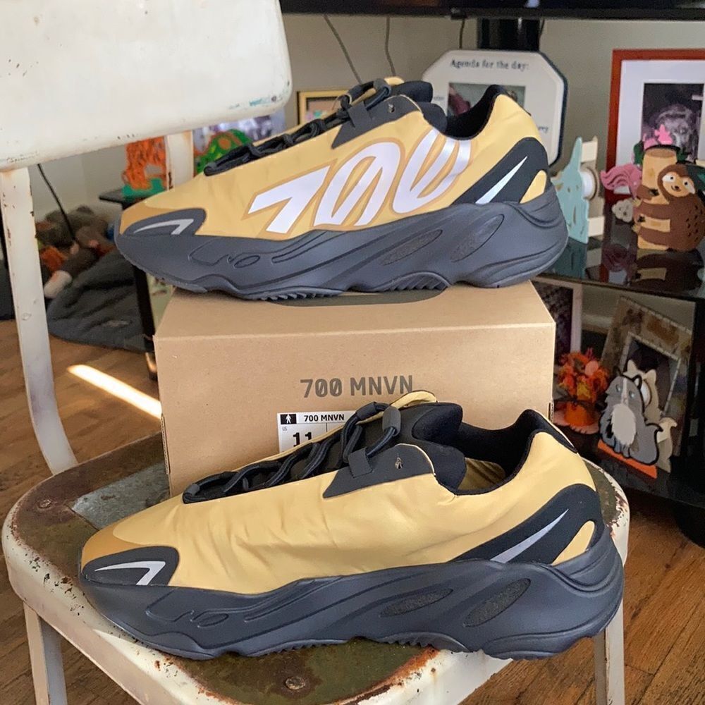 Adidas x Yeezy 700 MNVN